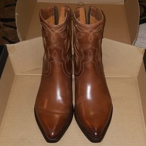Brand new New in box Frye boots